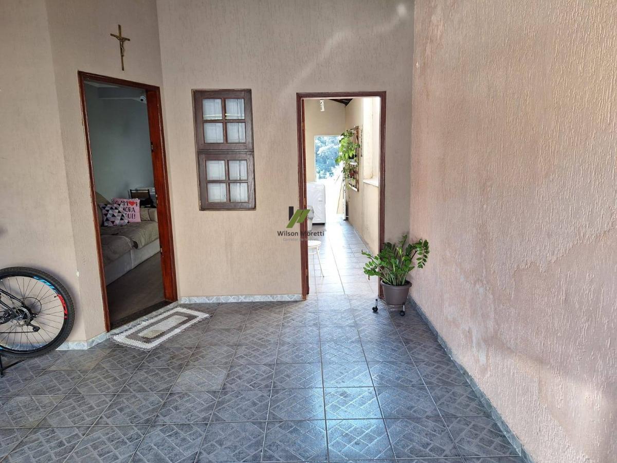 Casa à venda com 2 quartos, 100m² - Foto 3