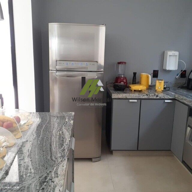 Casa à venda com 4 quartos, 227m² - Foto 13