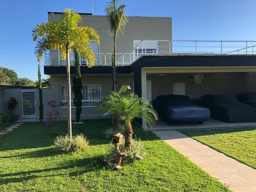 LINDA CASA EM CONDOMÍNIO DE ALTO PADRÃO - Wilson Moretti - Compra, Venda e Aluguel de Imóveis