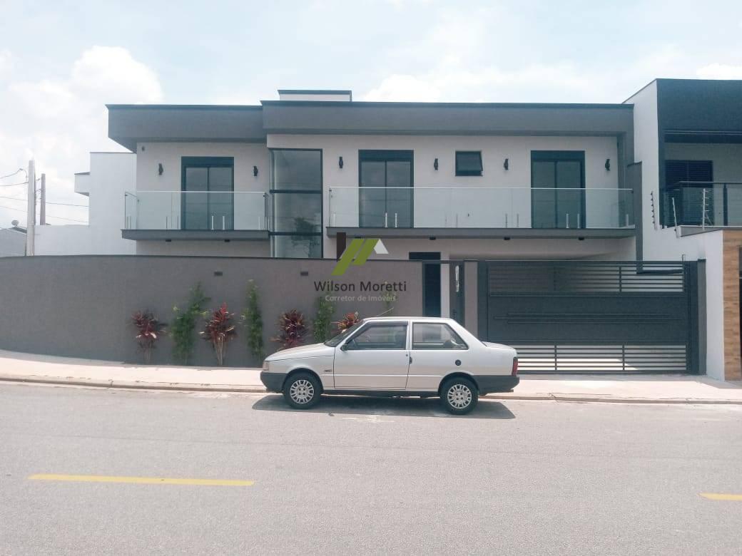 LINDA CASA EM EXCELENTE LOCALIZAÇÃO - JUNDIAÍ